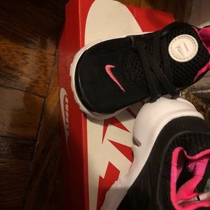 Nike little presto